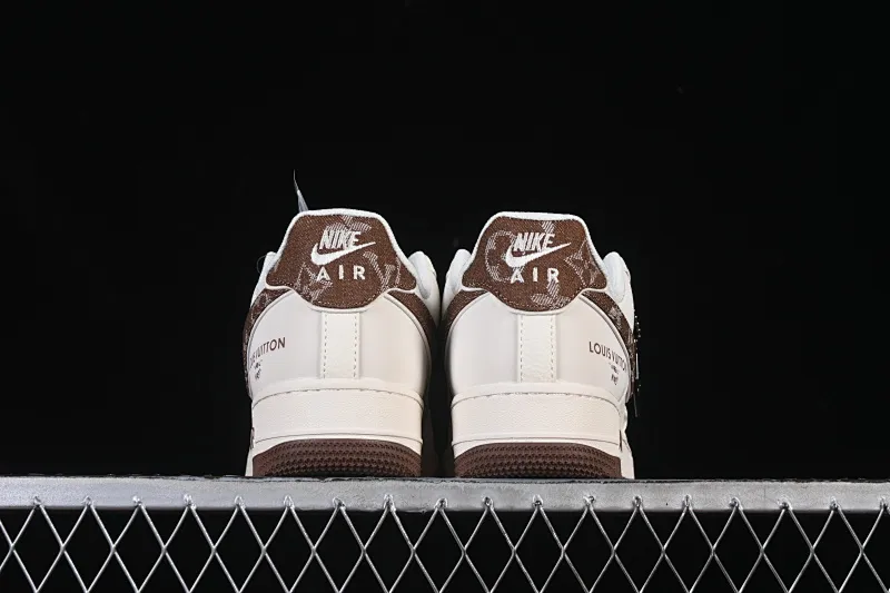 All categories Nk Air Force 1 Air Force series Nk Air Force 1 Low Air Force low-top Nike Air Force 1'07 Low LV joint beige denim hook Air Force 1 low-top casual sneakers SM6668-109